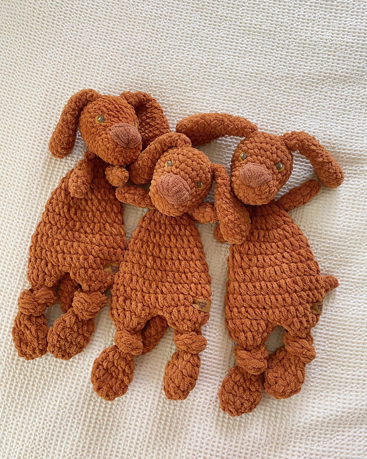 last month’s bestseller: vizsla snugglers! 🐶 