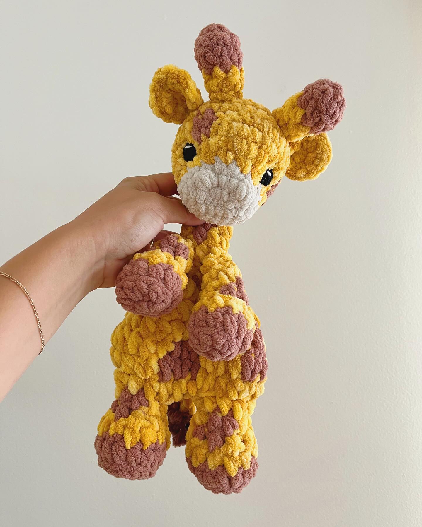 excuseeee me 🦒 