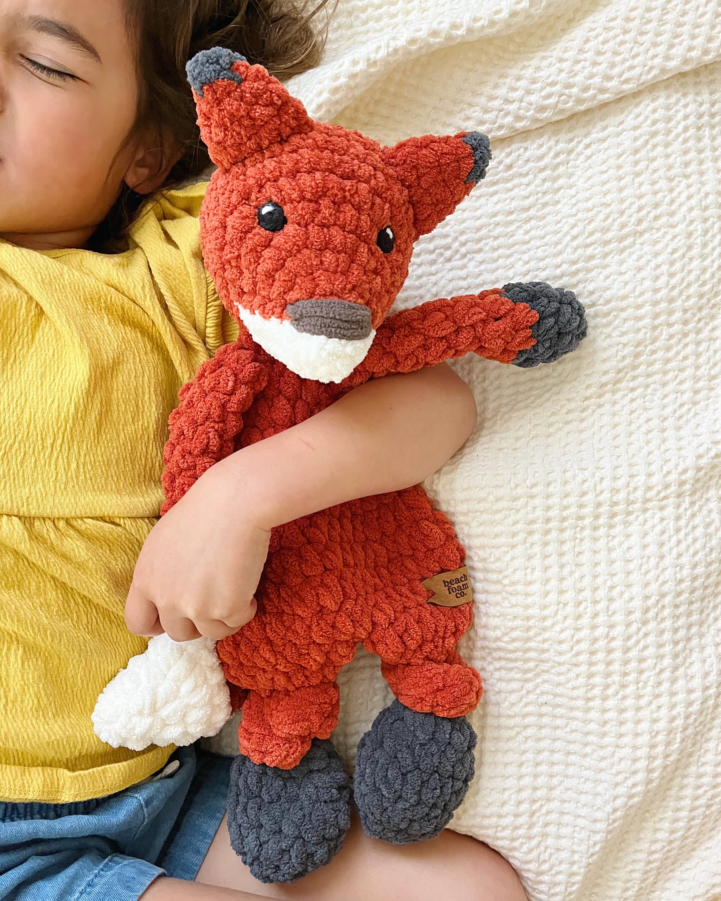 on repeat this week: standard-size fox snugglers!