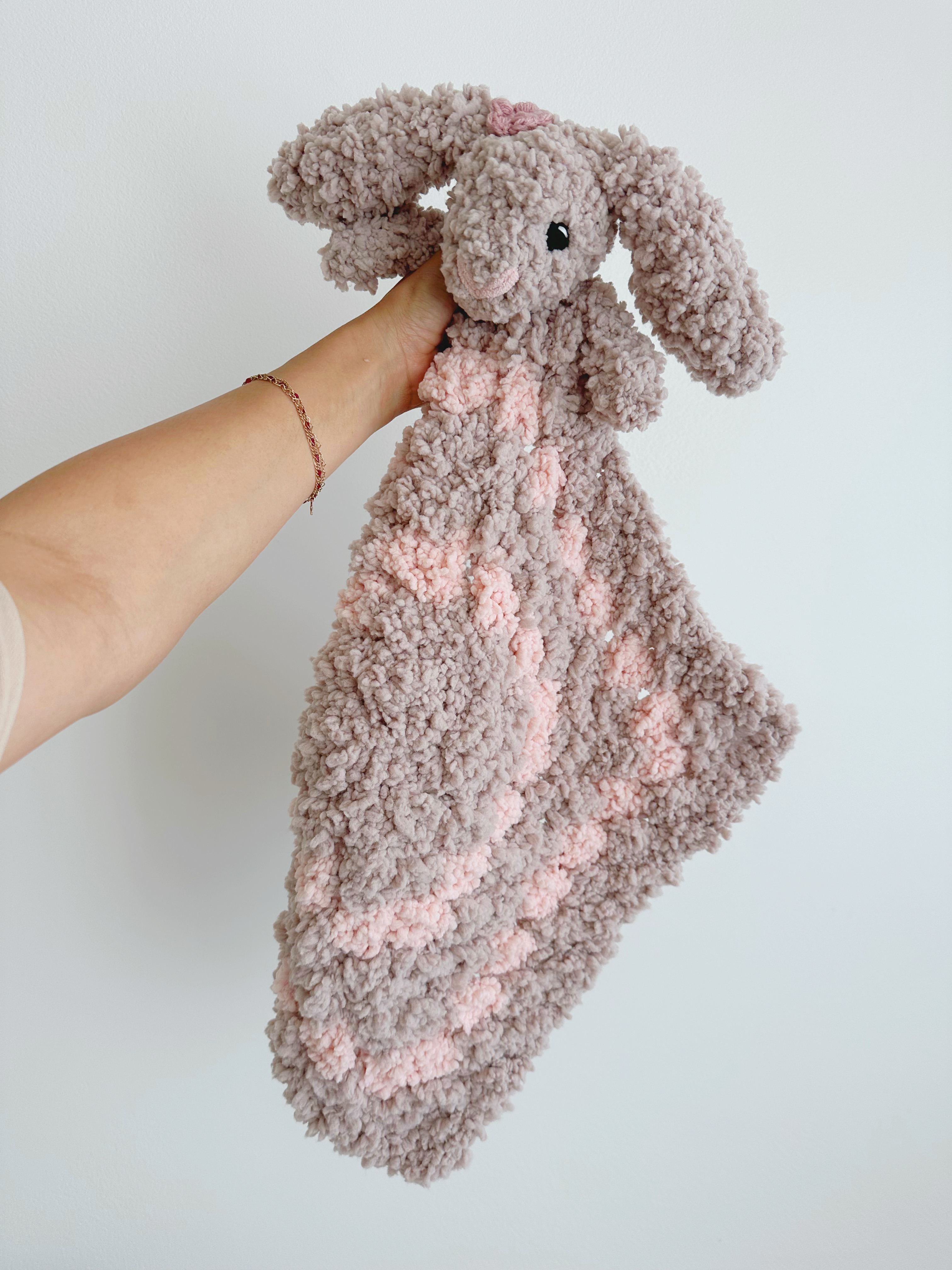 blankey bunny lovey 🐰💕